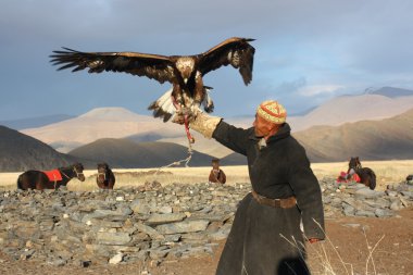 Moğolistan - 25 Temmuz: geleneksel olarak üst düzey Moğol Süvari
