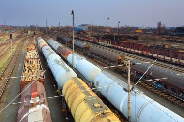 Navlun tren istasyonu