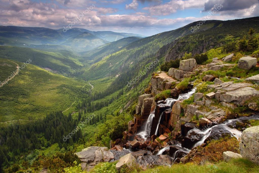 Pancavsky waterfall in Krkonose mountain Czech republic — Stock Photo