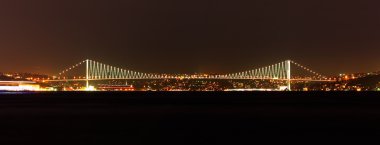 Boğaziçi Köprüsü, gece
