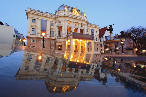 Slovak national theatre - Bratislava — Stock Photo, Image