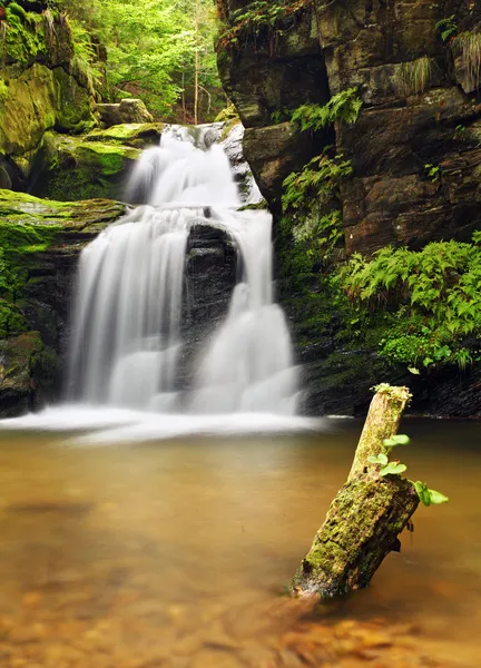 Waterfall in Resov in Moravia, Czech republic — Stock Photo, Image