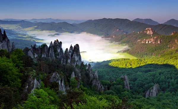 Beautiful summer landscape with inversion and cliff — Stock Photo, Image