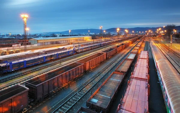 Last train transportlösningar - frakt järnväg — Stockfoto