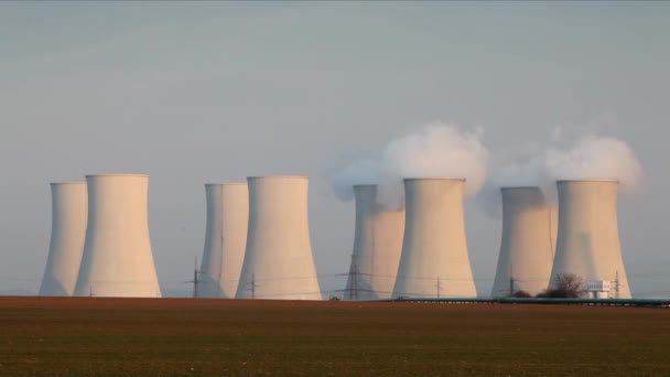 Central nuclear — Vídeos de Stock