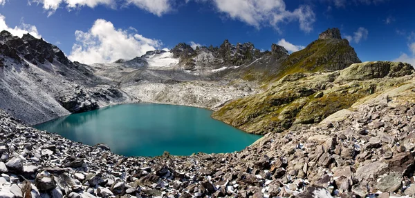 Lake in Switzerland — Stock Photo, Image