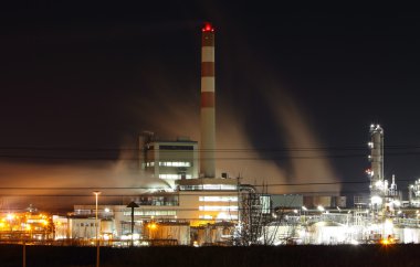 Petrol ve gaz endüstrisi - twilight rafinerisinde - fabrika - petroche