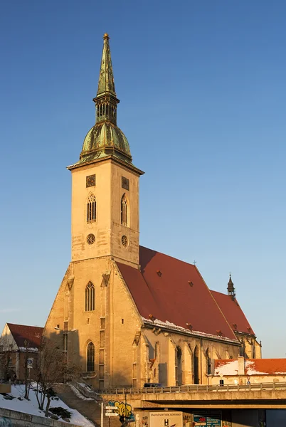 St. Martin's Cathedral - Bratislava, Slowakije - Europa — Stockfoto
