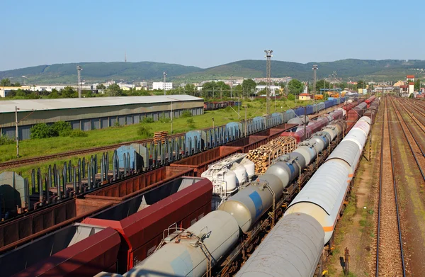 Navlun tren istasyonu