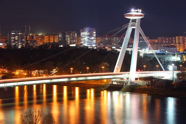 Spazio urbano di Bratislava - panorama dal castello — Foto Stock