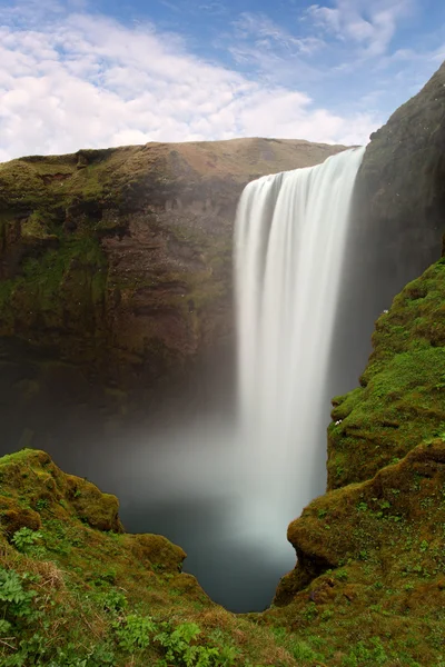 Islandia wodospad - skogafoss — Zdjęcie stockowe