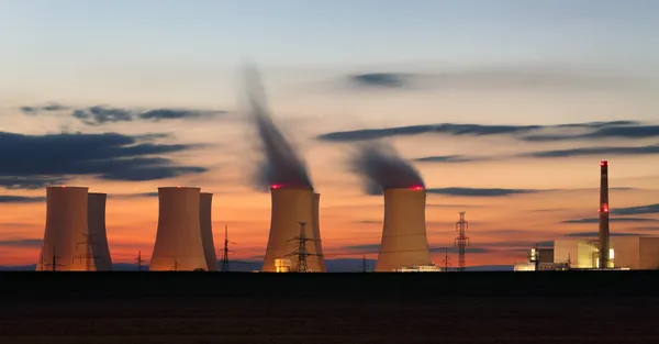 Nuclear power plant by night — Stock Photo, Image