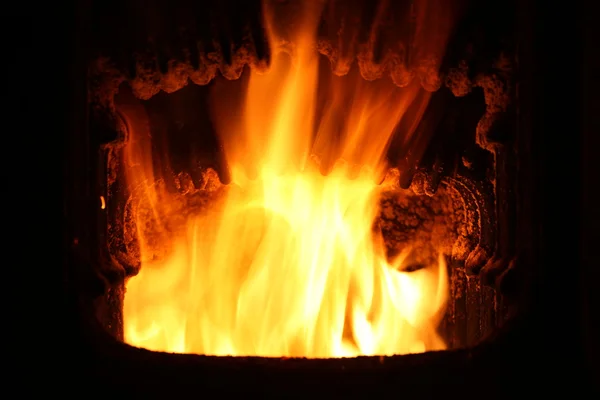 Oheň v peci. — Stock fotografie
