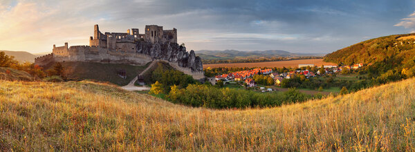 Slovakia Castle Beckov - panorama