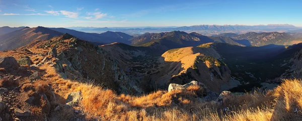 Zachód panoramy górskiej — Zdjęcie stockowe