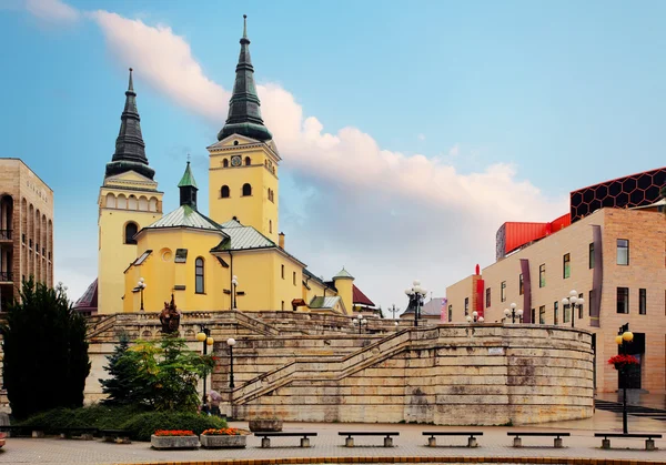 Zilina - Trefaldighetskyrkan, Slovakien — Stockfoto