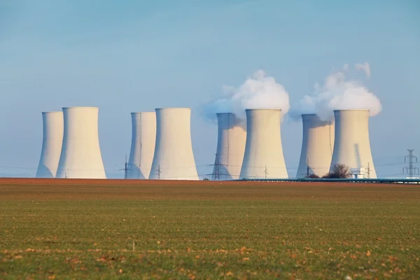 Central nuclear — Foto de Stock