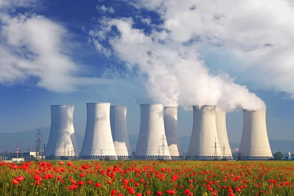 Nuclear power plant — Stock Photo, Image