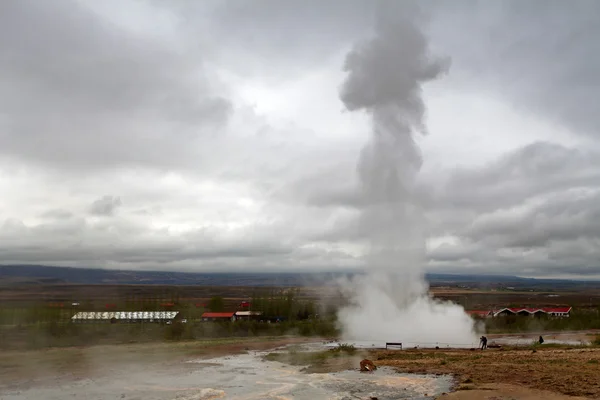 Éruption du Geyser — Photo