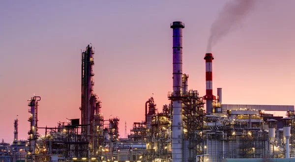 Fabrik - Ölindustrie — Stockfoto