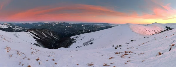 Slovakien berg på vintern - fatras — Stockfoto
