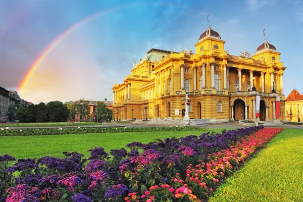 Zagabria - Teatro Nazionale Croato — Foto Stock