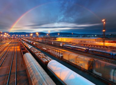 Tren Nakliye taşımacılık platformu - cargo transit