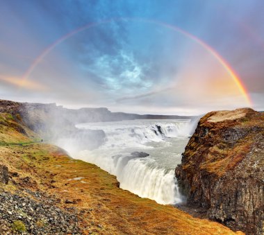 İzlandalı yataygullfoss Şelalesi