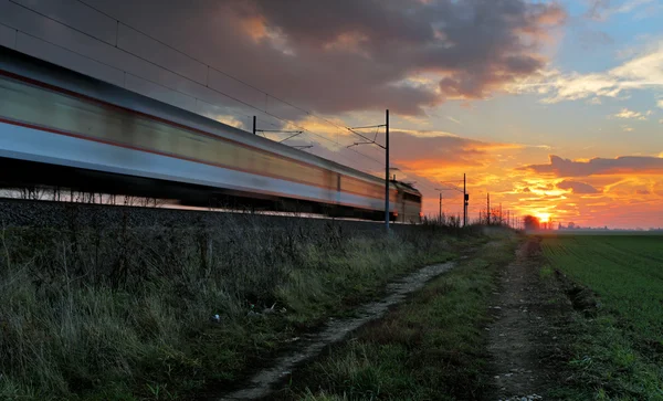 列車鉄道 — ストック写真