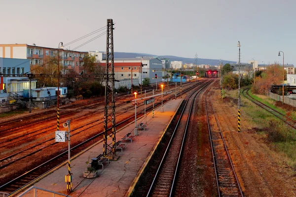 Rautatie — kuvapankkivalokuva
