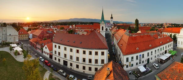 Panorama de Zagreb al atardecer —  Fotos de Stock