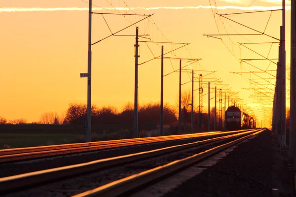 Trein lading in spoorweg — Stockfoto