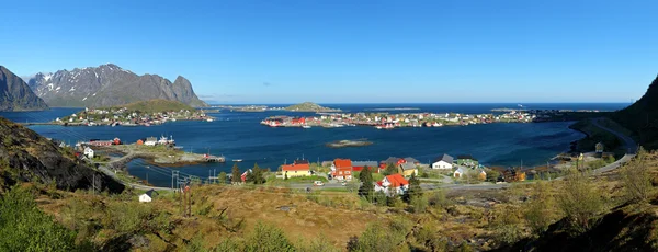 Panorama vista da aldeia Reine, Noruega — Fotografia de Stock