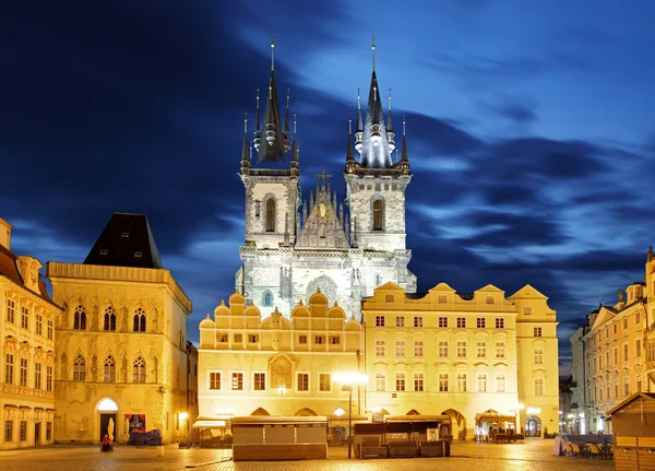 Prague Old town square, Tyn Cathedral — Stock Photo, Image