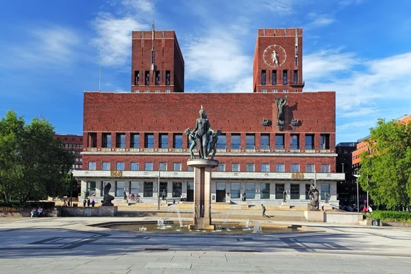 Ayuntamiento de Radhuset, Oslo, Noruega — Foto de Stock