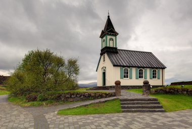 Güzellik ahşap pingvallkirkja Kilisesi - İzlanda