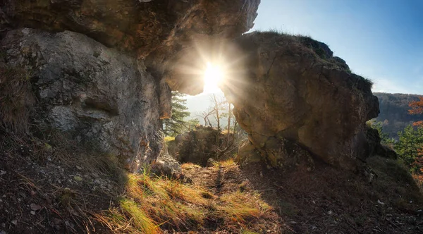 Rock Window Mountain Sun — Stock Photo, Image