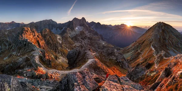 Polen Tatra Från Toppen Szpiglasowy Trevligt Bergslandskap Europa Vid Soluppgången — Stockfoto