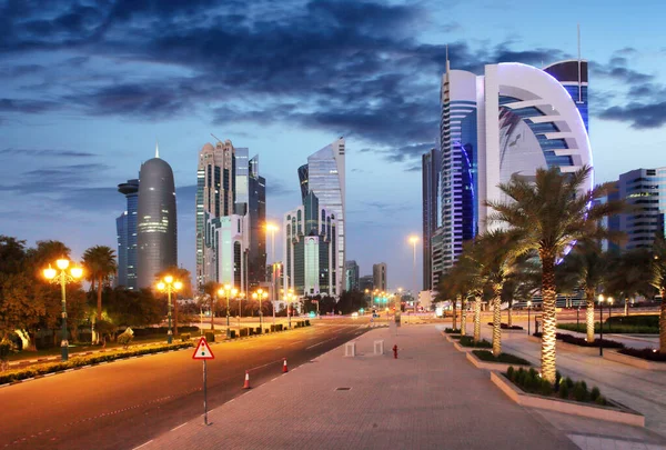 Doha Nachts Qatar — Stockfoto