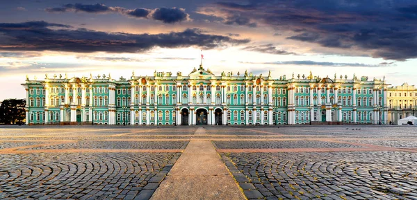 Rusya Saint Petersburg Kış Sarayı Geceleyin Hermitage Kimse — Stok fotoğraf