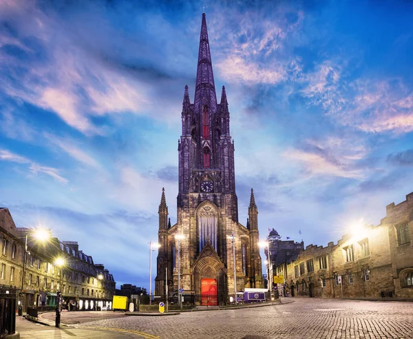 Stare Miasto Edynburgu Nocą Kościołem Tolbooth Kirk Nikt Castlehill Lawnmarket — Zdjęcie stockowe