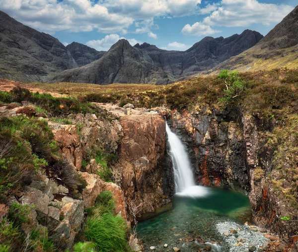 Ilha Skye Cachoeira Piscina Fadas Escócia Reino Unido — Fotografia de Stock