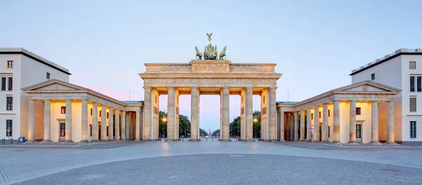Brandenburger Tor Panorama Berühmtes Denkmal Berlin Bei Nacht — Stockfoto