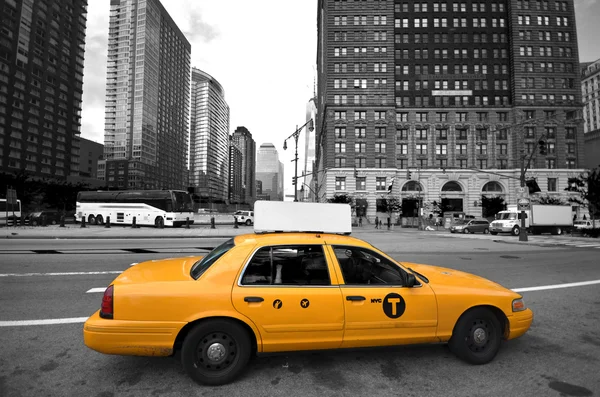 Taxi amarillo — Stockfoto