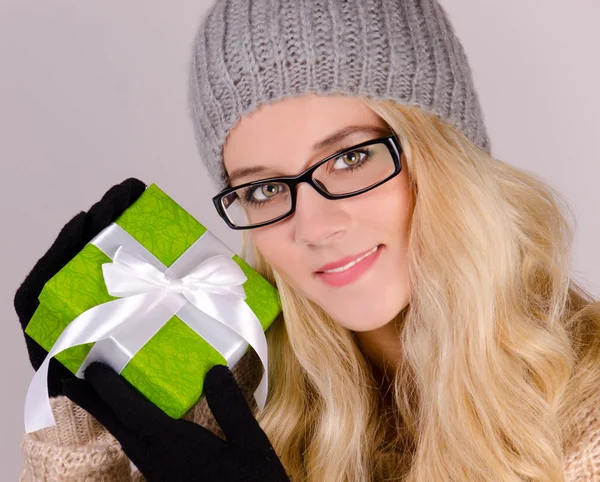 Natale ragazza in vestiti di Babbo Natale — Foto Stock