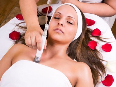 Şevval Özçelik Güzellik yüz tedavi