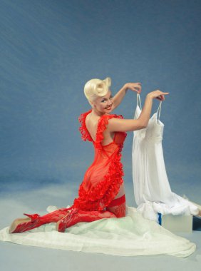 Pin-up gelin