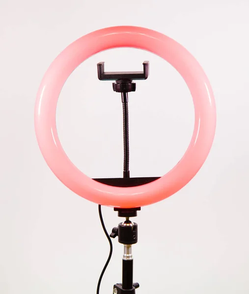 Lampe Ronde Avec Support Smartphone Feu Rouge — Photo