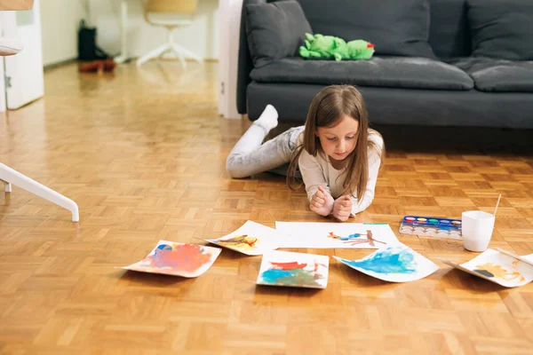 Little Girl Painting Water Colors Home — Stock Photo, Image
