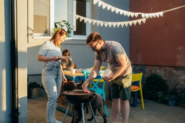 Kafkas aile yemeğiniz kutlu olsun.